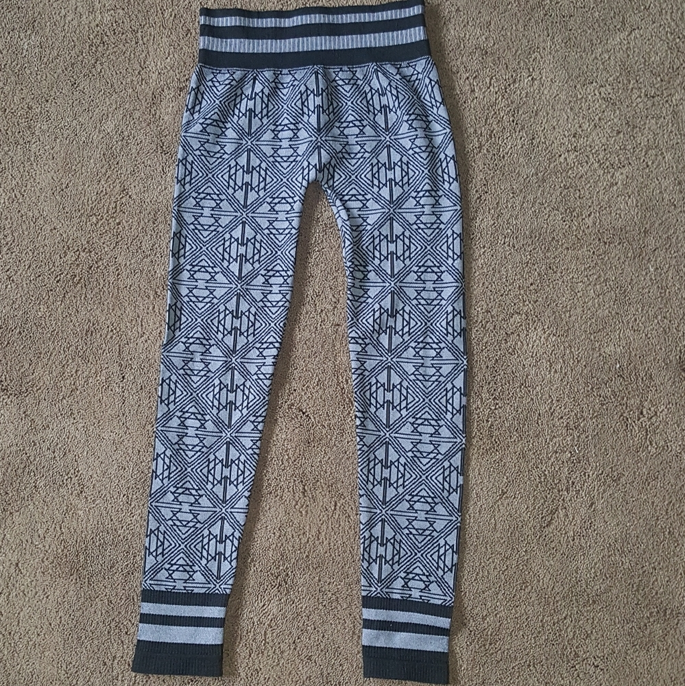 Grey and black patterned leggings